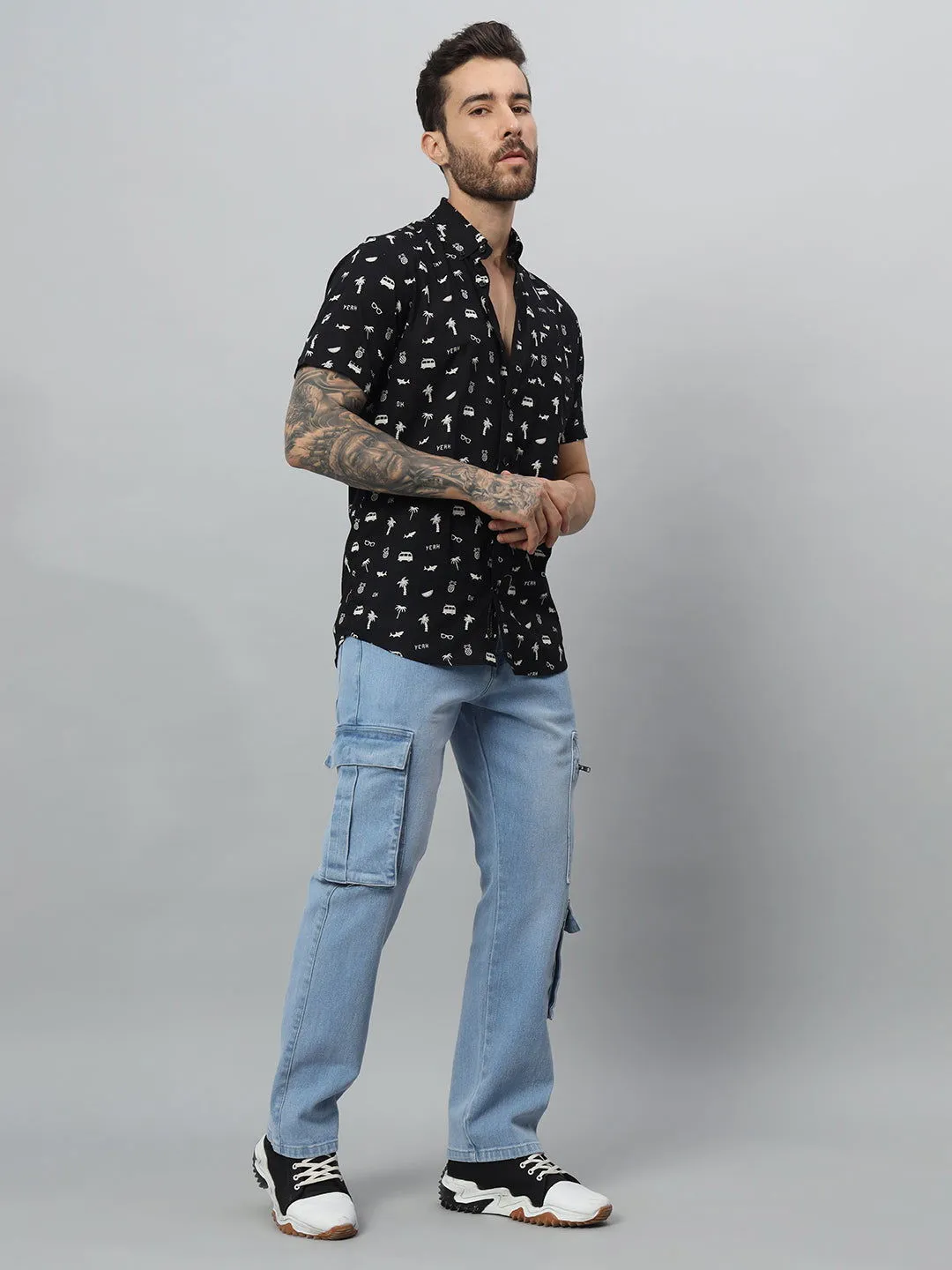 Baggy utility ice wash jeans