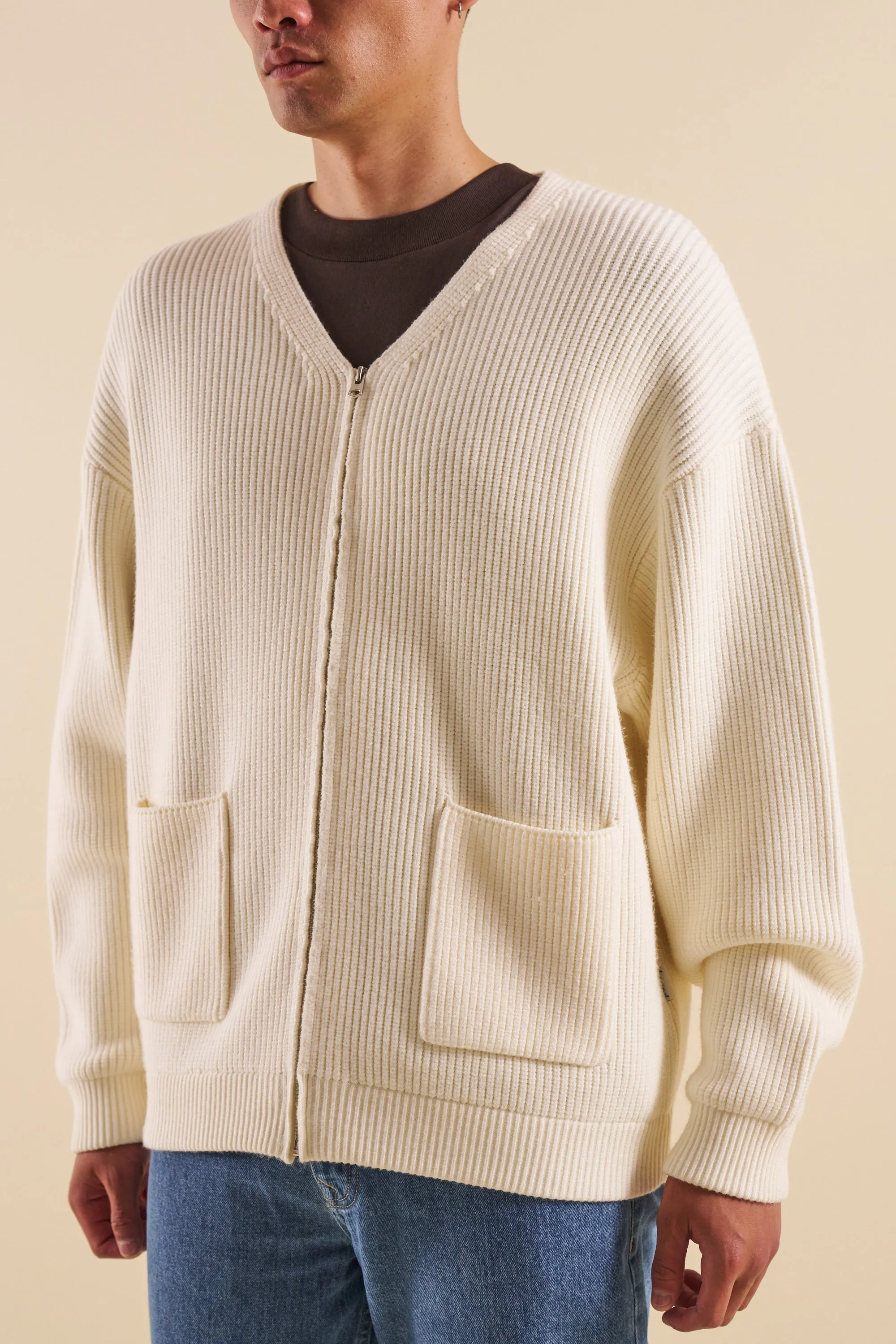 ECRU HEAVY KNITTED CARDIGAN