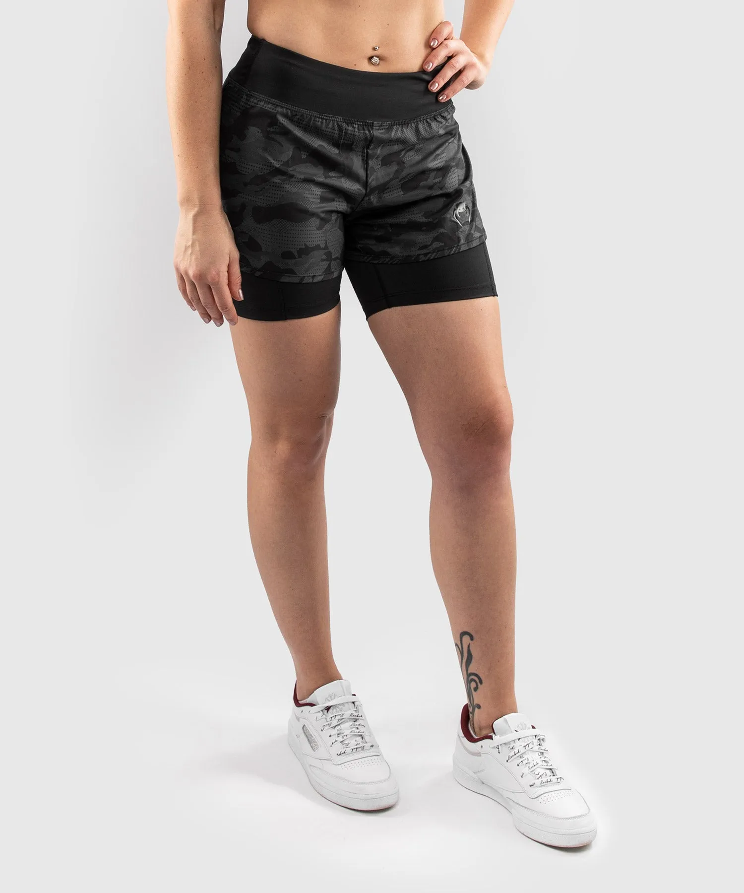 Venum Defender Hybrid Compression Short - Black/Black