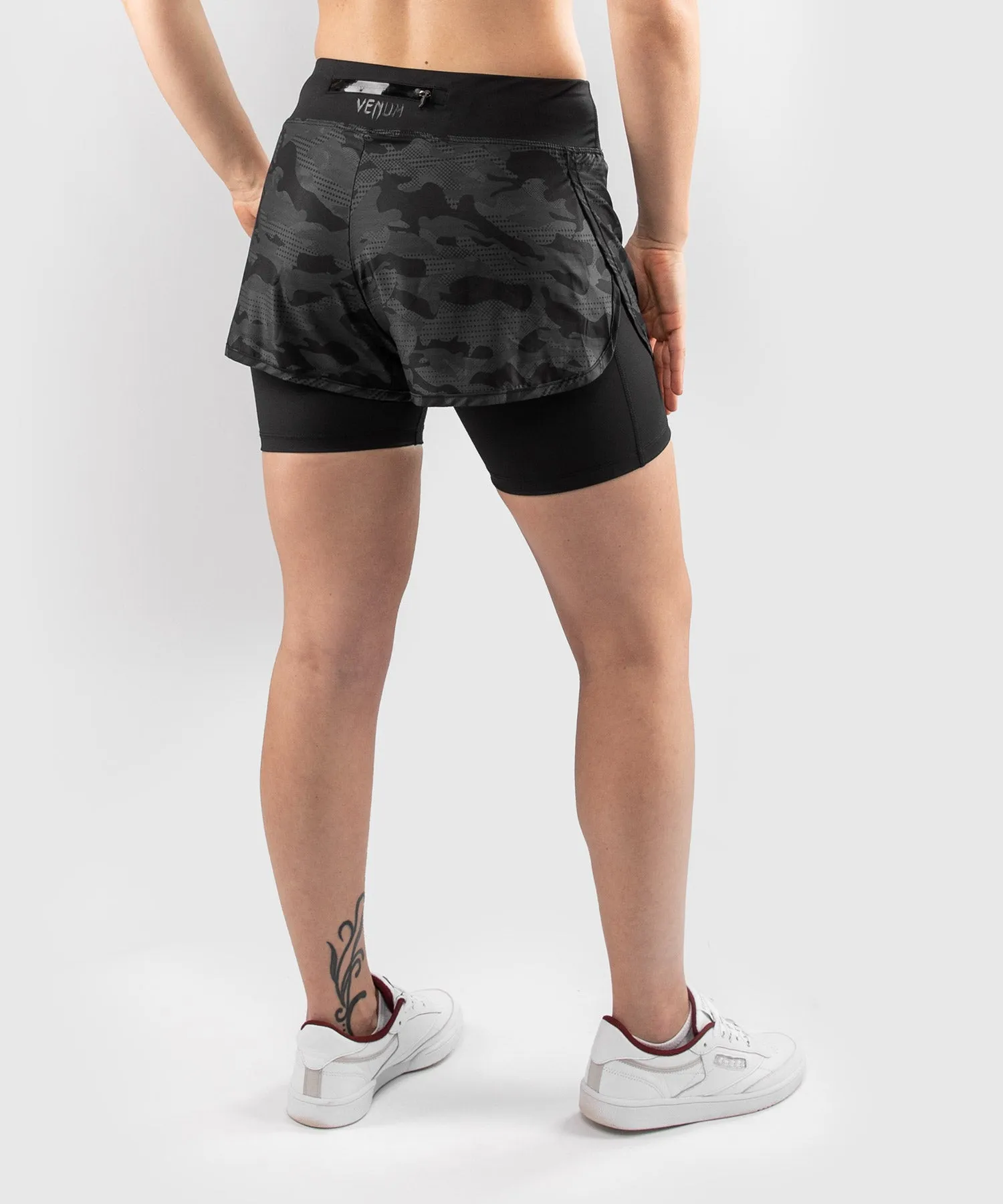 Venum Defender Hybrid Compression Short - Black/Black